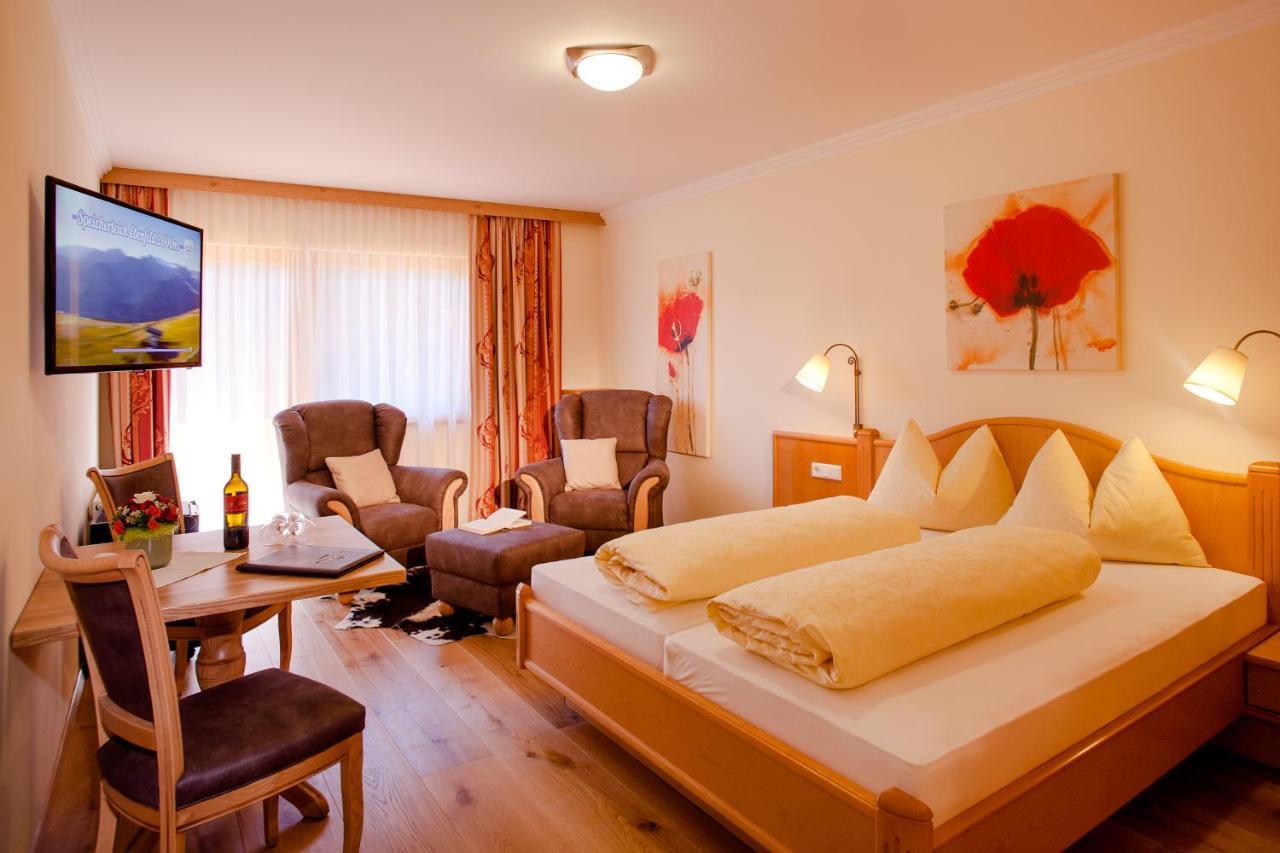 Alpenhof Hotel แกร์ลอส ภายนอก รูปภาพ